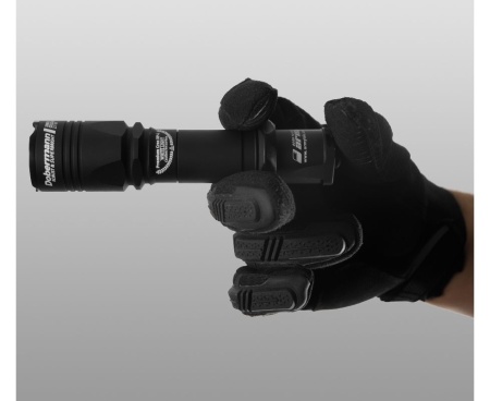 Картинка Фонарь Armytek Dobermann XP-L HI Белый от магазина Главный Рыболовный