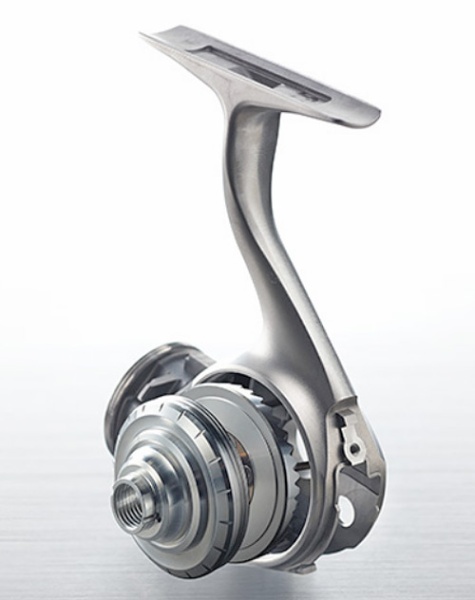 Картинка Катушка безынерционная Daiwa 16 Certate 2510RPE-H от магазина Главный Рыболовный